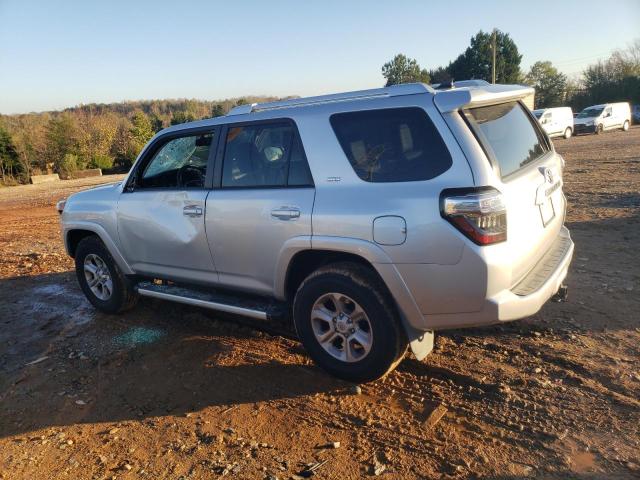 Photo 2 from auction – 2015 TOYOTA 4RUNNER SR with VIN JTEBU5JR1F5238230