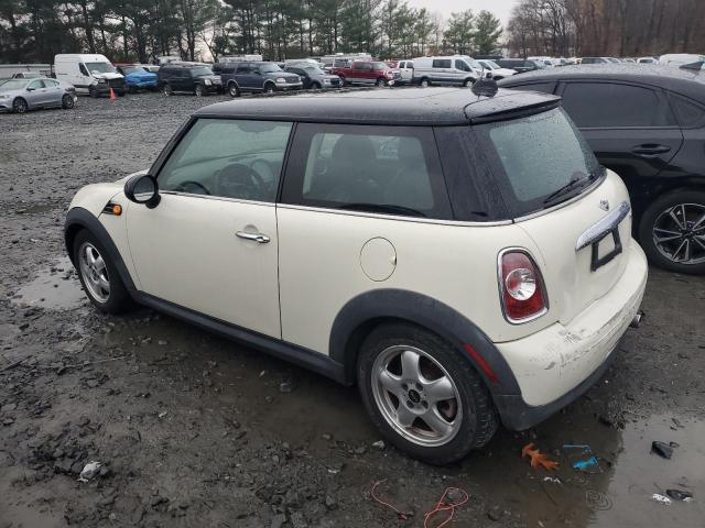 Photo 2 from auction – 2011 MINI COOPER with VIN WMWSU3C51BT093843