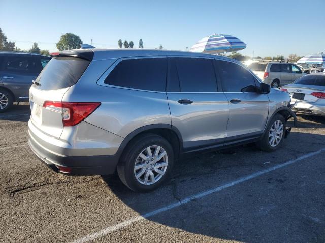 Photo 3 from auction – 2020 HONDA PILOT LX with VIN 5FNYF5H17LB018562