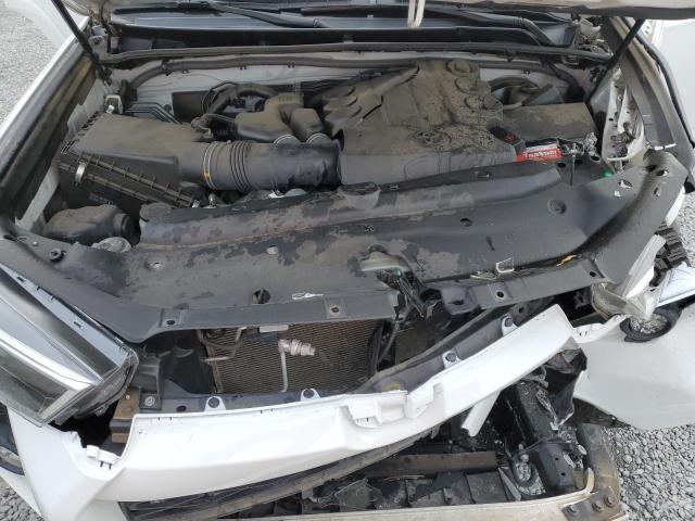 Photo 12 from auction – 2018 TOYOTA 4RUNNER SR with VIN JTEZU5JR5J5184695