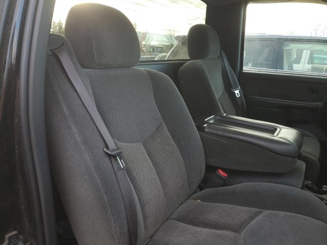 Photo 10 from auction – 2003 CHEVROLET SILVERADO with VIN 1GCEK14V43Z299715