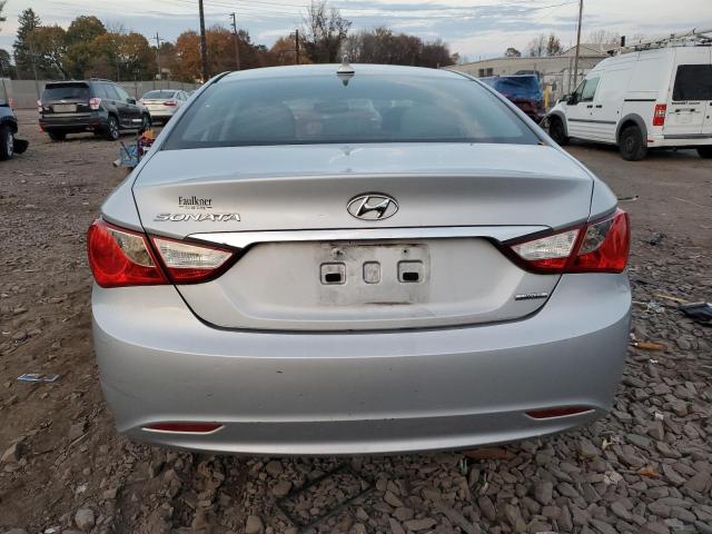 Photo 6 from auction – 2011 HYUNDAI SONATA SE with VIN 5NPEC4AC3BH080073