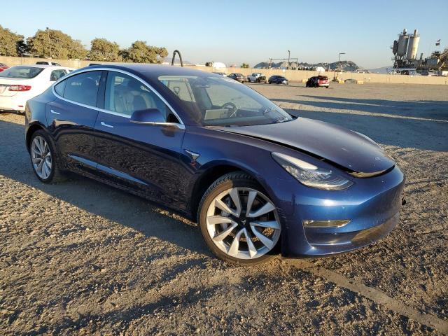 Photo 4 from auction – 2018 TESLA MODEL 3 with VIN 5YJ3E1EA6JF050037