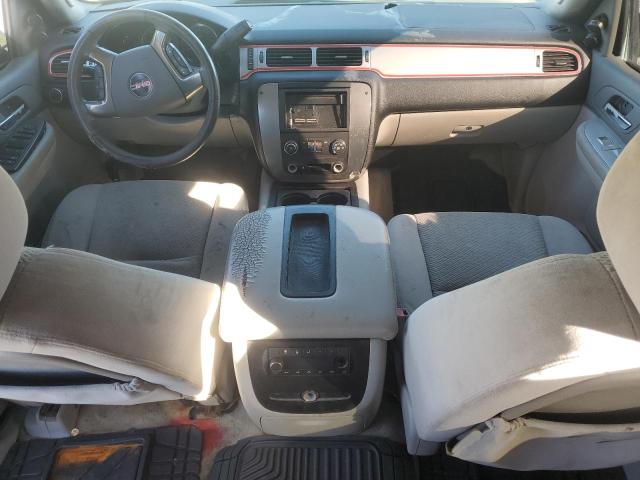 Photo 8 from auction – 2007 GMC YUKON with VIN 1GKFC13097R325923