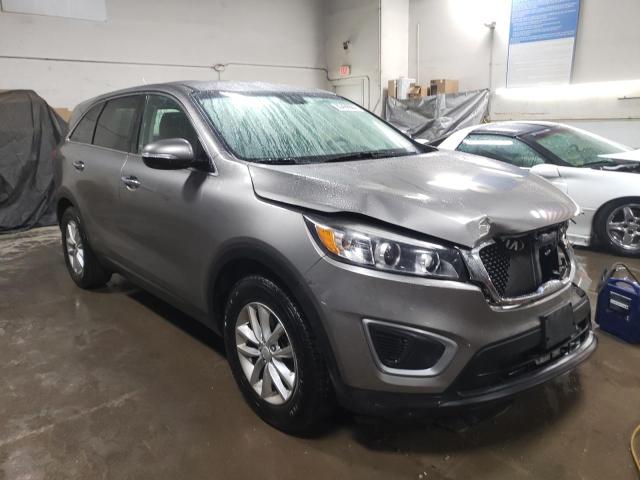 Photo 4 from auction – 2016 KIA SORENTO LX with VIN 5XYPG4A37GG033155