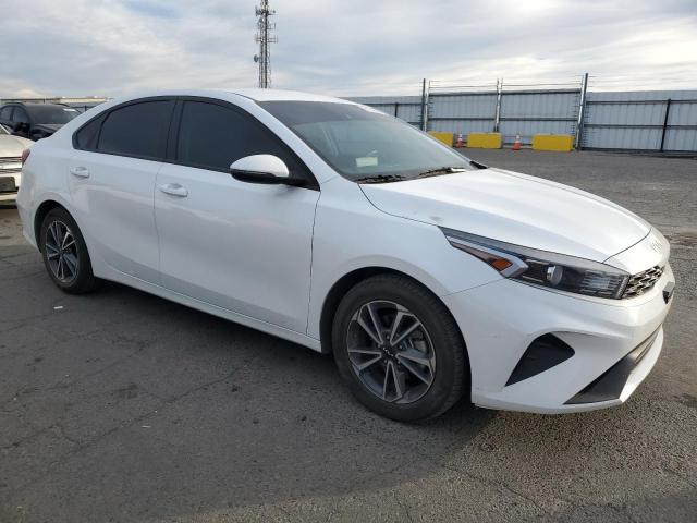 Photo 4 from auction – 2023 KIA FORTE LX with VIN 3KPF24AD8PE596232