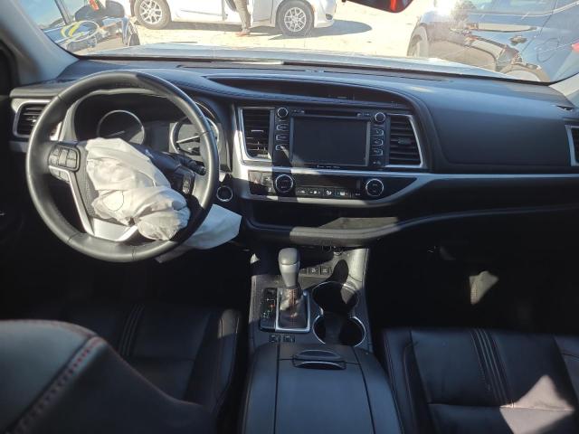 Photo 8 from auction – 2019 TOYOTA HIGHLANDER with VIN 5TDJZRFH5KS606535