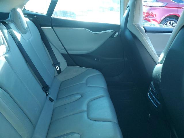 Photo 10 from auction – 2013 TESLA MODEL S with VIN 5YJSA1DP3DFP04655