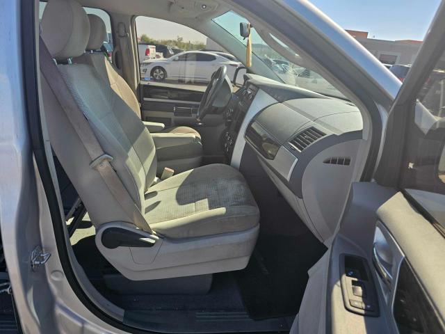 Photo 5 from auction – 2010 DODGE GRAND CARA with VIN 2D4RN5D16AR112854