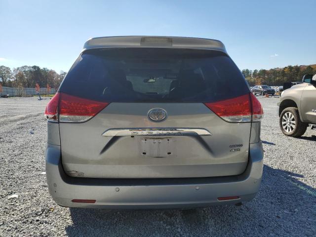Photo 6 from auction – 2012 TOYOTA SIENNA XLE with VIN 5TDDK3DC3CS046540