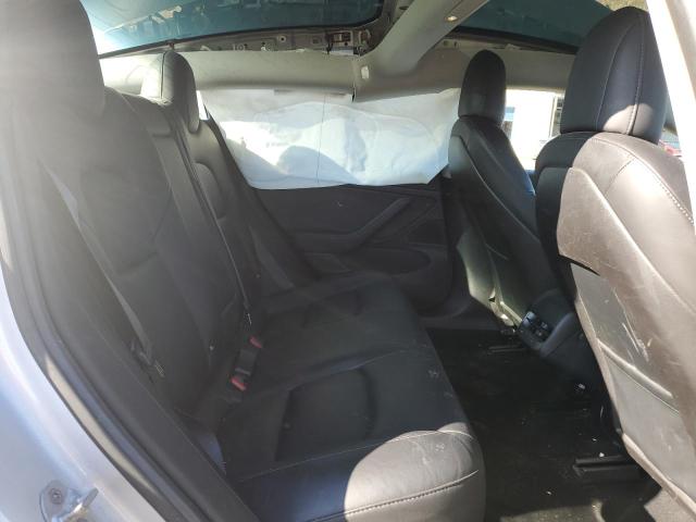 Photo 11 from auction – 2018 TESLA MODEL 3 with VIN 5YJ3E1EA3JF077292
