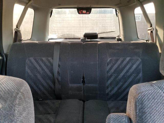 Photo 10 from auction – 2000 HONDA CR-V LX with VIN JHLRD2843YC003549