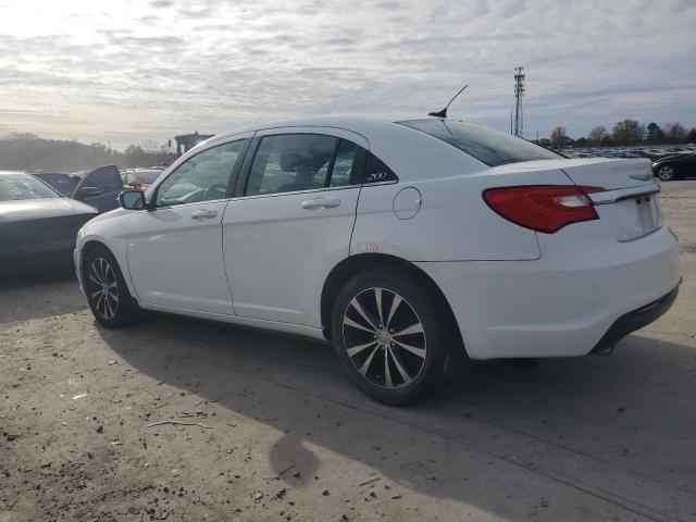 Photo 2 from auction – 2013 CHRYSLER 200 LIMITE with VIN 1C3CCBCG7DN626814