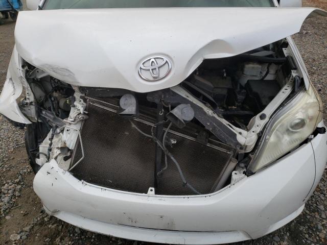 Photo 12 from auction – 2012 TOYOTA SIENNA XLE with VIN 5TDYK3DC3CS218325