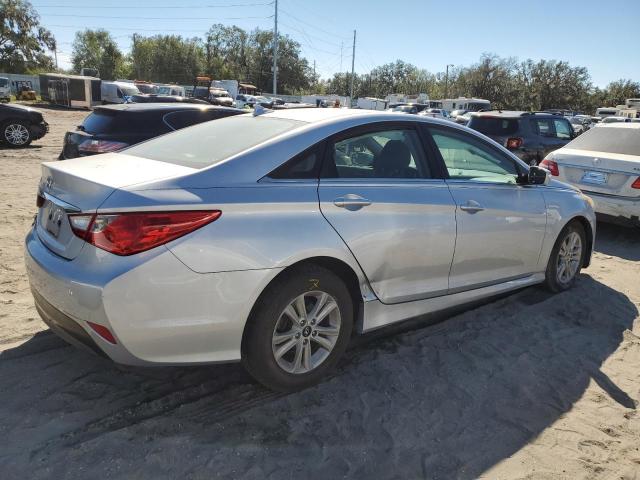 Photo 3 from auction – 2014 HYUNDAI SONATA GLS with VIN 5NPEB4AC6EH811571