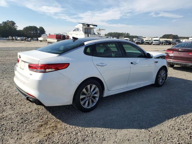 Photo 3 from auction – 2016 KIA OPTIMA EX with VIN 5XXGU4L35GG039790