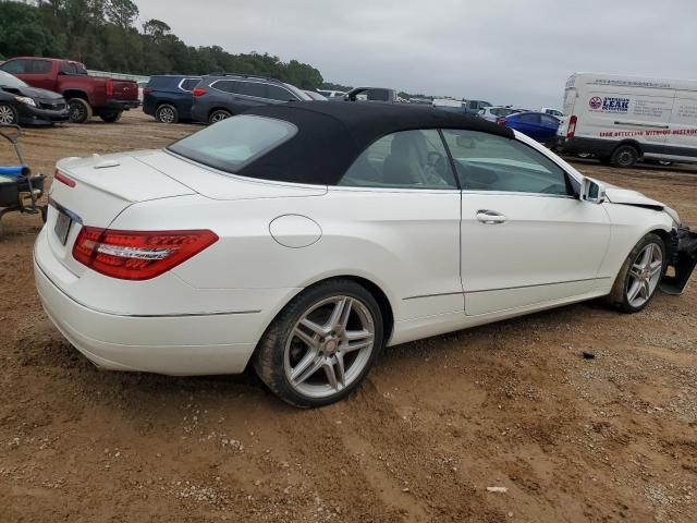 Photo 3 from auction – 2011 MERCEDES-BENZ E 350 with VIN WDDKK5GF7BF066268