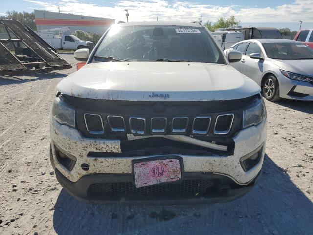 Photo 5 from auction – 2017 JEEP COMPASS LA with VIN 3C4NJDBB9HT668015
