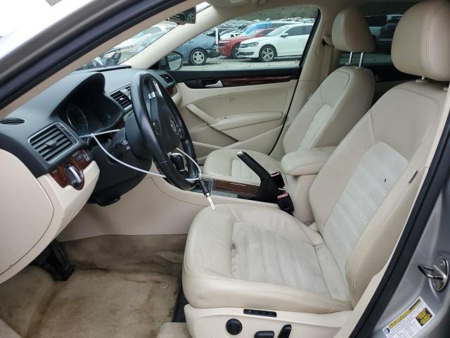 Photo 7 from auction – 2012 VOLKSWAGEN PASSAT SEL with VIN 1VWCN7A35CC049145