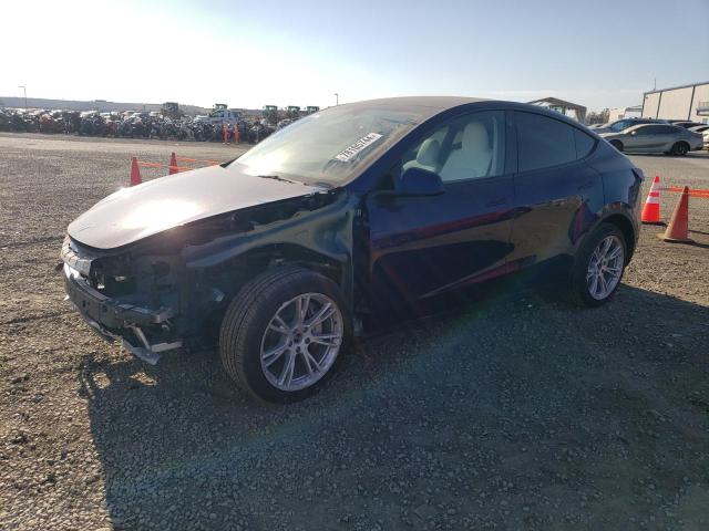 TESLA MODEL Y 2023 z numerem VIN 7SAYGDEE2PA108044 - Zdjęcie z aukcji