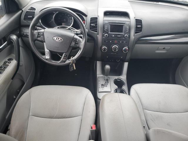 Photo 8 from auction – 2013 KIA SORENTO LX with VIN 5XYKTCA67DG397579
