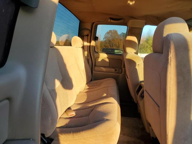 Photo 10 from auction – 2004 CHEVROLET SILVERADO with VIN 2GCEC19V841135710