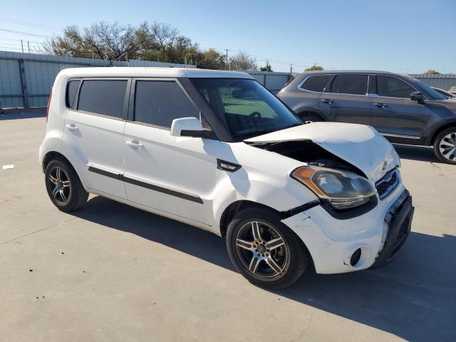 Photo 4 from auction – 2012 KIA SOUL with VIN KNDJT2A53C7454627