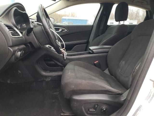 Photo 7 from auction – 2016 CHRYSLER 200 LIMITE with VIN 1C3CCCAB1GN125631