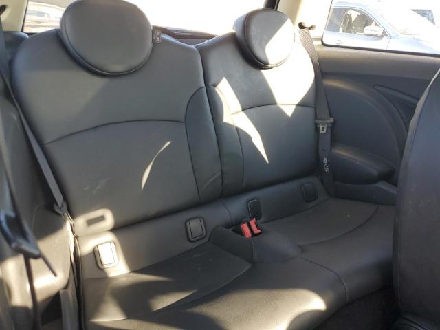 Photo 10 from auction – 2011 MINI COOPER with VIN WMWSU3C51BT182943