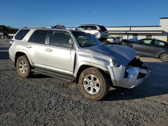 Photo 4 from auction – 2016 TOYOTA 4RUNNER SR with VIN JTEZU5JRXG5145092