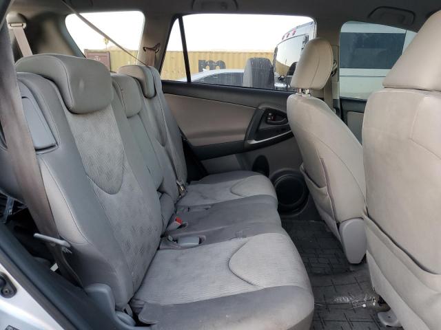 Photo 11 from auction – 2010 TOYOTA RAV4 with VIN JTMKF4DVXA5016117