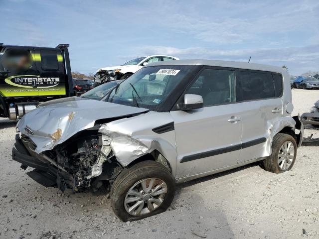 KIA SOUL + 2012 с VIN KNDJT2A62C7444261 - Снимка от търг