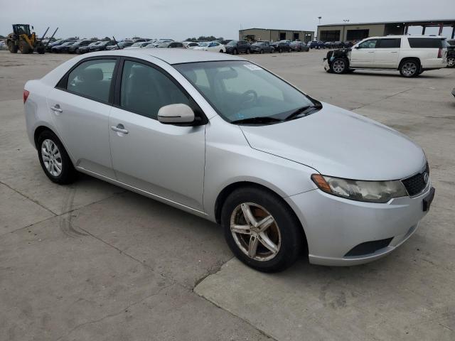 Foto 4 de la subasta – 2012 KIA FORTE EX con VIN KNAFU4A22C5615336