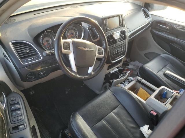 Photo 8 from auction – 2015 CHRYSLER TOWN & COU with VIN 2C4RC1BG3FR600928