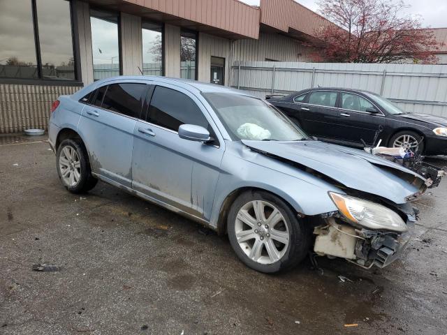 Photo 4 from auction – 2013 CHRYSLER 200 TOURIN with VIN 1C3CCBBB4DN595026