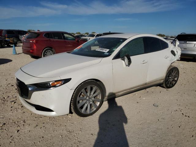 MAZDA 3 PREFERRE 2020 with VIN 3MZBPADLXLM134530 - Photo from auction
