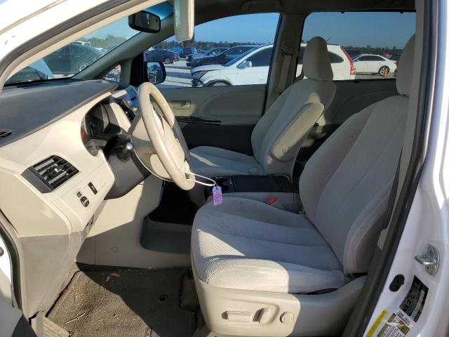 Photo 7 from auction – 2013 TOYOTA SIENNA LE with VIN 5TDKK3DC6DS344797