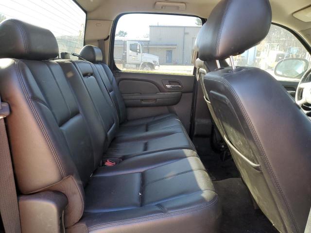 Photo 10 from auction – 2010 GMC SIERRA K15 with VIN 3GTRKWE32AG133816