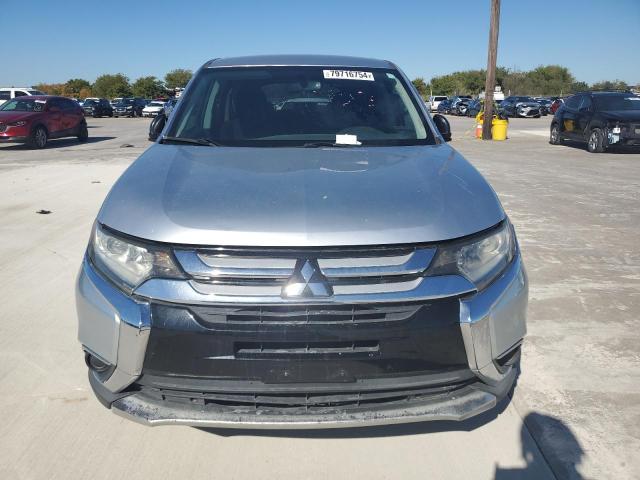 Photo 5 from auction – 2016 MITSUBISHI OUTLANDER with VIN JA4AD2A33GZ046743