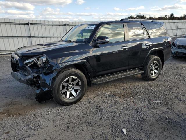 Photo 1 from auction – 2018 TOYOTA 4RUNNER SR with VIN JTEBU5JR3J5484754