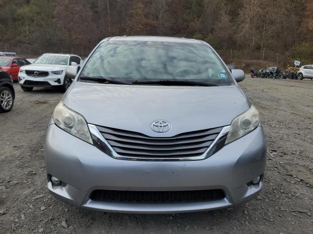 Photo 5 from auction – 2013 TOYOTA SIENNA XLE with VIN 5TDDK3DC3DS054543