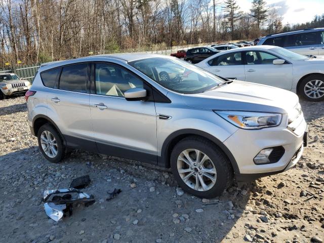 Photo 4 from auction – 2019 FORD ESCAPE SE with VIN 1FMCU9GD6KUB41256