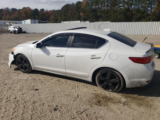 Photo 2 from auction – 2013 ACURA ILX 20 PRE with VIN 19VDE1F57DE021588
