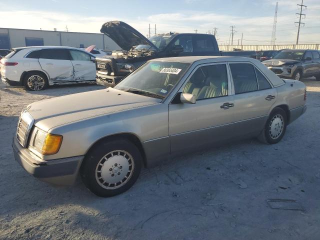 MERCEDES-BENZ 300 E 2.8 1993 with VIN WDBEA28E3PB877643 - Photo from auction
