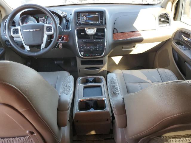 Photo 8 from auction – 2015 CHRYSLER TOWN & COU with VIN 2C4RC1BG4FR589759
