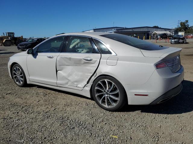 Photo 2 from auction – 2019 LINCOLN MKZ RESERV with VIN 3LN6L5LU1KR618665