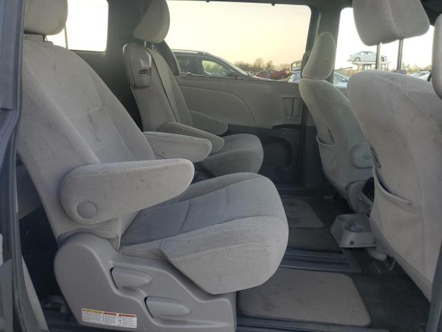 Photo 11 from auction – 2016 TOYOTA SIENNA LE with VIN 5TDKK3DC3GS698121