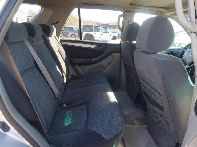 Photo 11 from auction – 2004 TOYOTA 4RUNNER SR with VIN JTEBU14R548011073