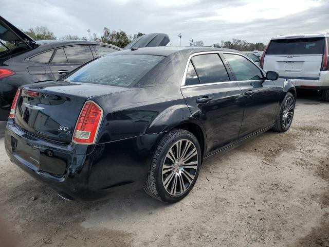 Фото 3 с аукциона – 2014 CHRYSLER 300 S с VIN 2C3CCABG0EH179068