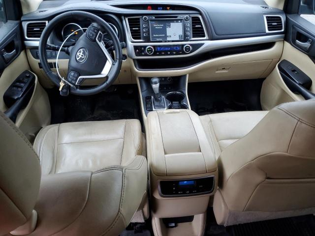 Photo 8 from auction – 2017 TOYOTA HIGHLANDER with VIN 5TDJZRFH4HS404679